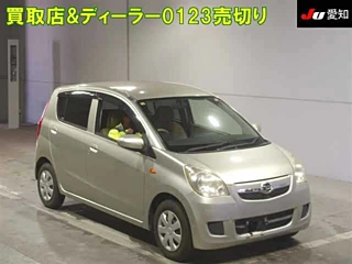 DAIHATSU MIRA 2010