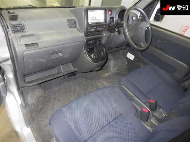 DAIHATSU HIJET VAN 2008
