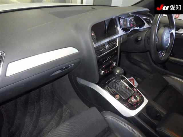 AUDI A4 2013