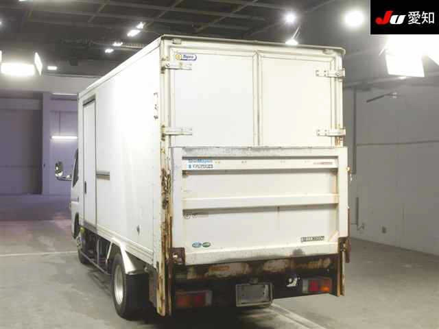 MITSUBISHI CANTER 2011