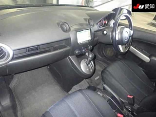MAZDA DEMIO 2008