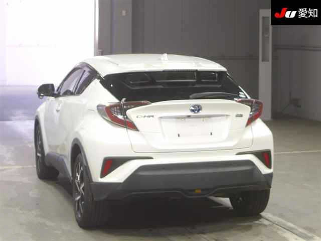 TOYOTA C-HR 2017