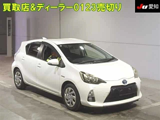 TOYOTA AQUA 2012