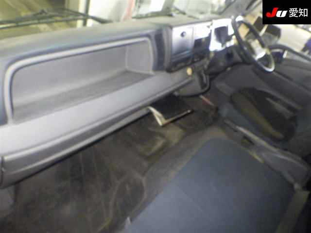 MITSUBISHI CANTER 2014