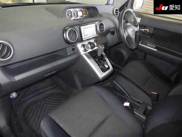 TOYOTA COROLLA RUMION 2011