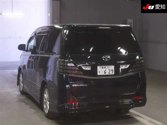 TOYOTA VELLFIRE 2009