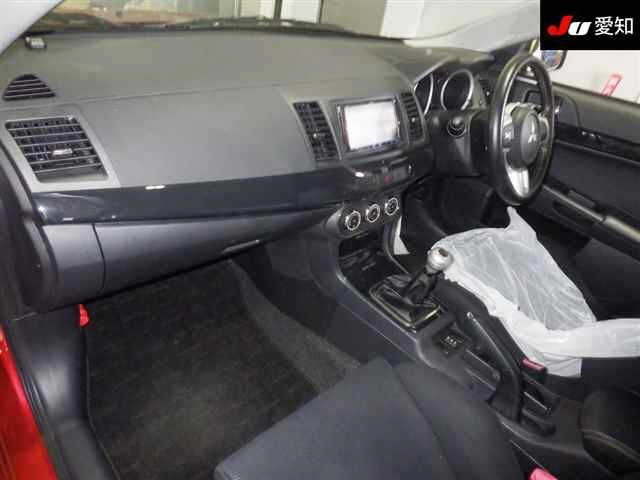 MITSUBISHI LANCER 2013