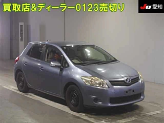 TOYOTA AURIS 2012