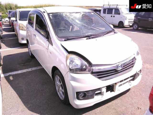 DAIHATSU MIRA E S 2014
