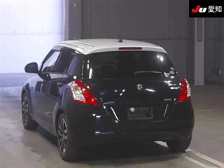 SUZUKI SWIFT 2015
