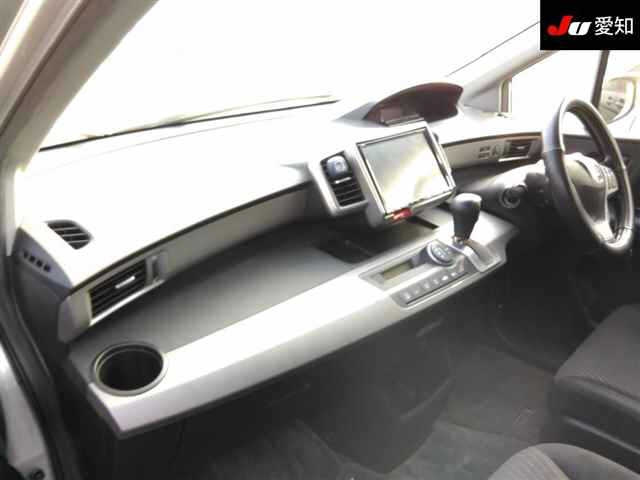 HONDA FREED 2012
