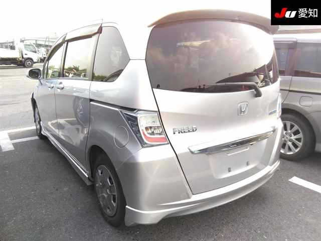 HONDA FREED 2012