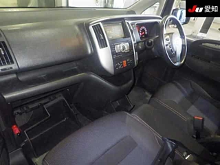 NISSAN SERENA 2008