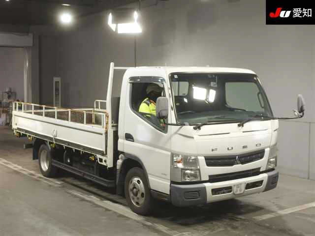 MITSUBISHI CANTER 2016