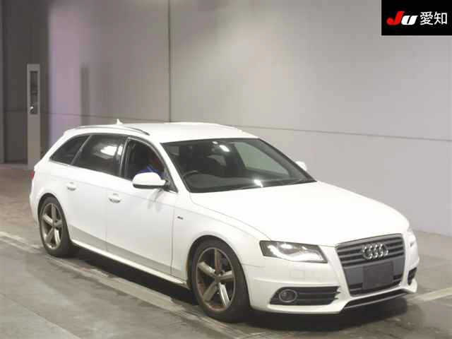 AUDI A4 2010