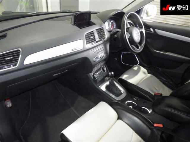 AUDI Q3 2015
