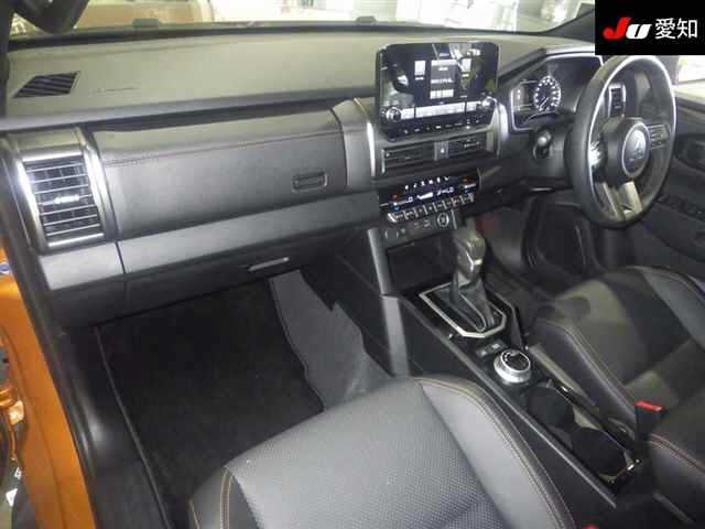 MITSUBISHI TRITON 2024