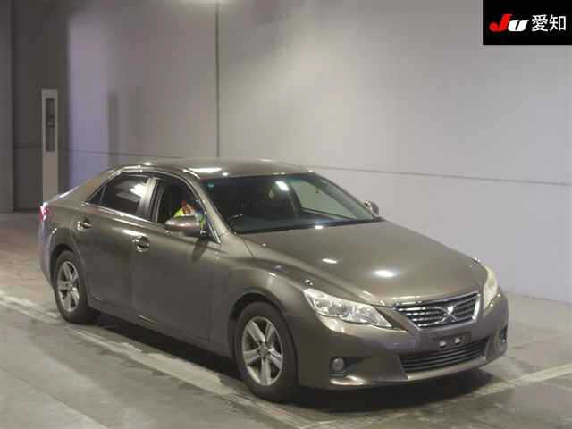 TOYOTA MARK X 2011