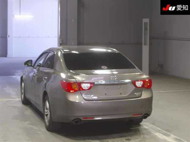 TOYOTA MARK X 2011