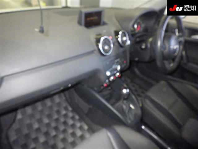 AUDI A1 2013