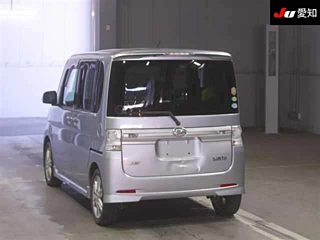 DAIHATSU TANTO 2012