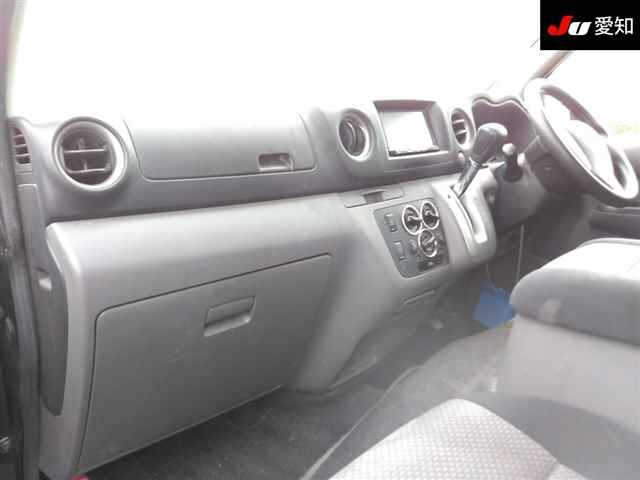 NISSAN CARAVAN VAN 2015