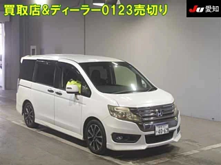 HONDA STEP WAGON 2013