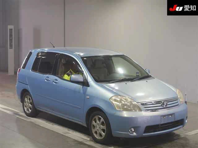 TOYOTA RAUM 2008