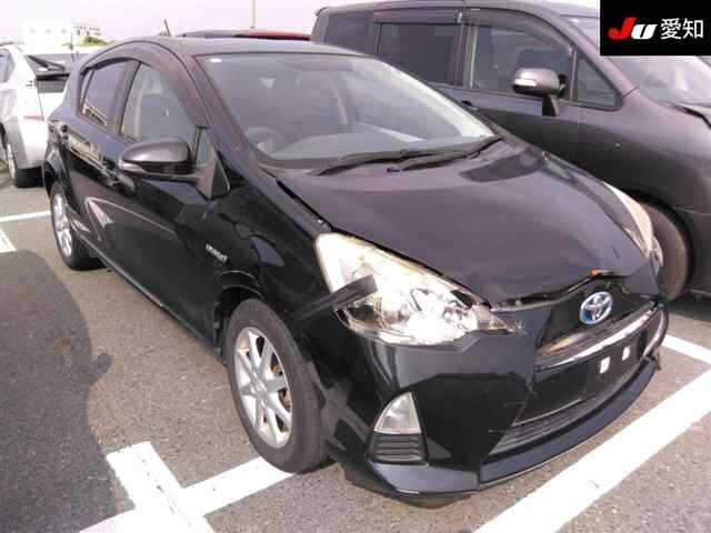 TOYOTA AQUA 2013