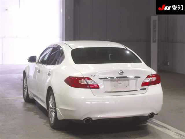 NISSAN FUGA 2013