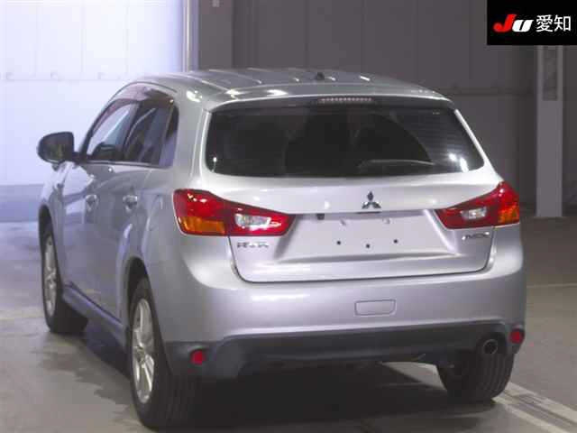 MITSUBISHI RVR 2013