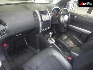 NISSAN X-TRAIL 2010