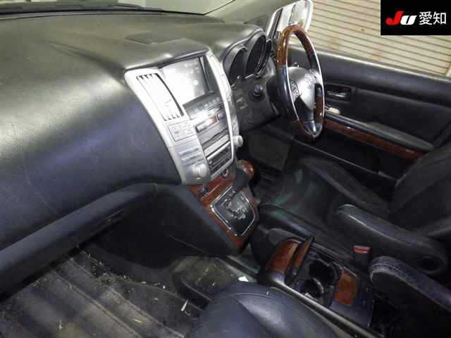 TOYOTA HARRIER 2009