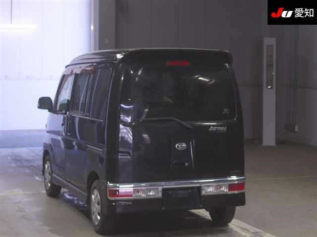 DAIHATSU ATRAI WAGON 2011
