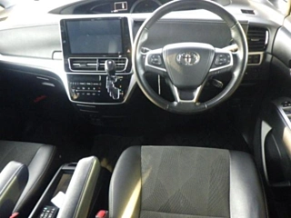 TOYOTA ESTIMA 2018