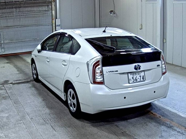 TOYOTA PRIUS 2013