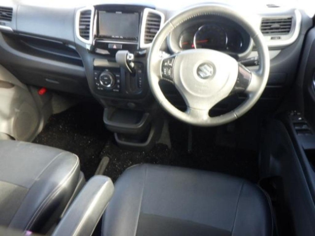 SUZUKI SOLIO 2012