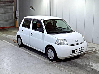 DAIHATSU ESSE 2009