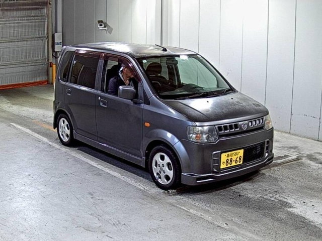 NISSAN OTTI 2009