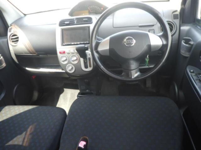 NISSAN OTTI 2009