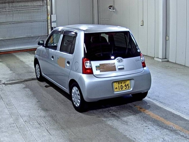 DAIHATSU ESSE 2011