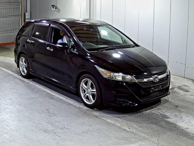 HONDA STREAM 2010