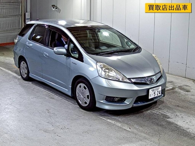 HONDA FIT SHUTTLE 2013