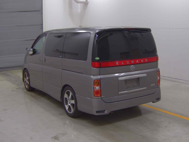NISSAN ELGRAND 2009