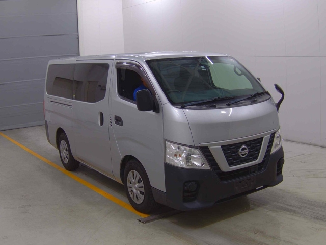 NISSAN CARAVAN VAN 2018