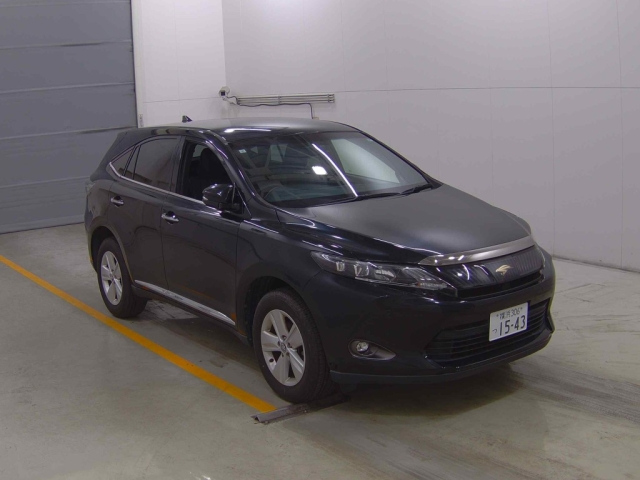 TOYOTA HARRIER 2017