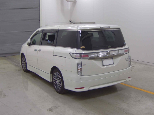 NISSAN ELGRAND 2020