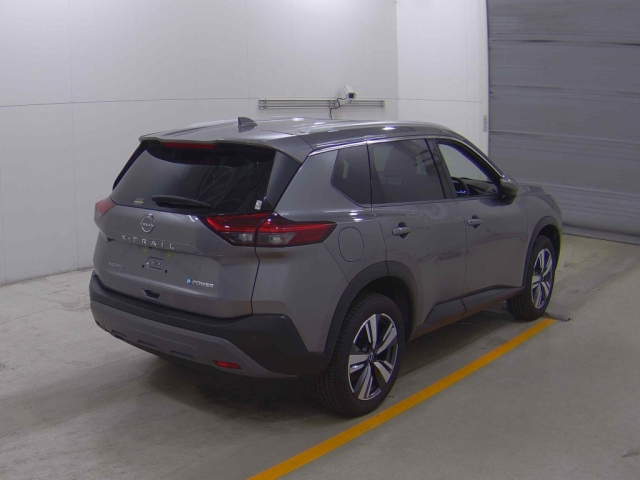 NISSAN X-TRAIL 2022