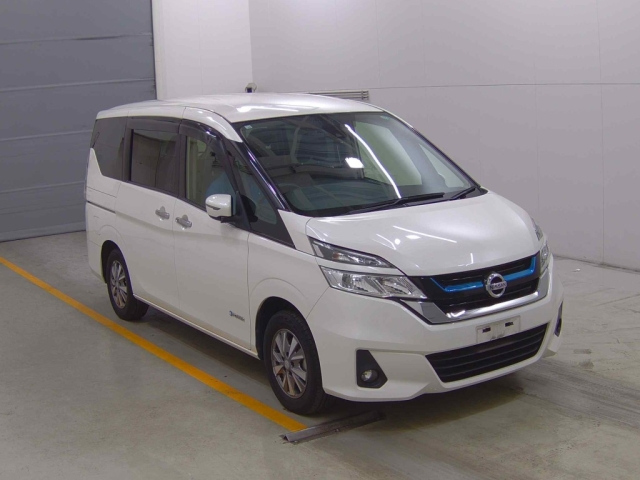 NISSAN SERENA 2018