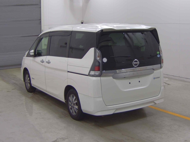 NISSAN SERENA 2018